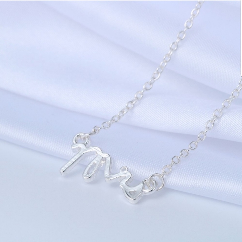 Mrs necklace